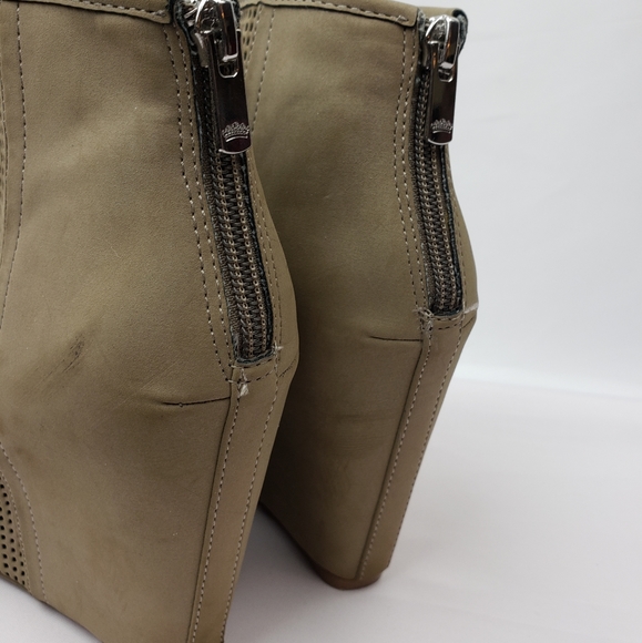 Juicy Couture Peep Toe Wedge Ankle Boots 6 - Picture 3 of 8